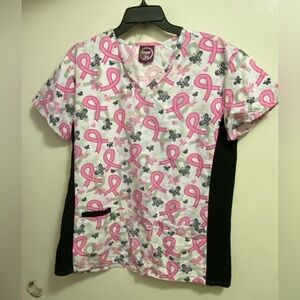 Divine Scrubs Womens Scrub Top Blouse L Large 44” Pink Ribbon Breast Cancer NWT